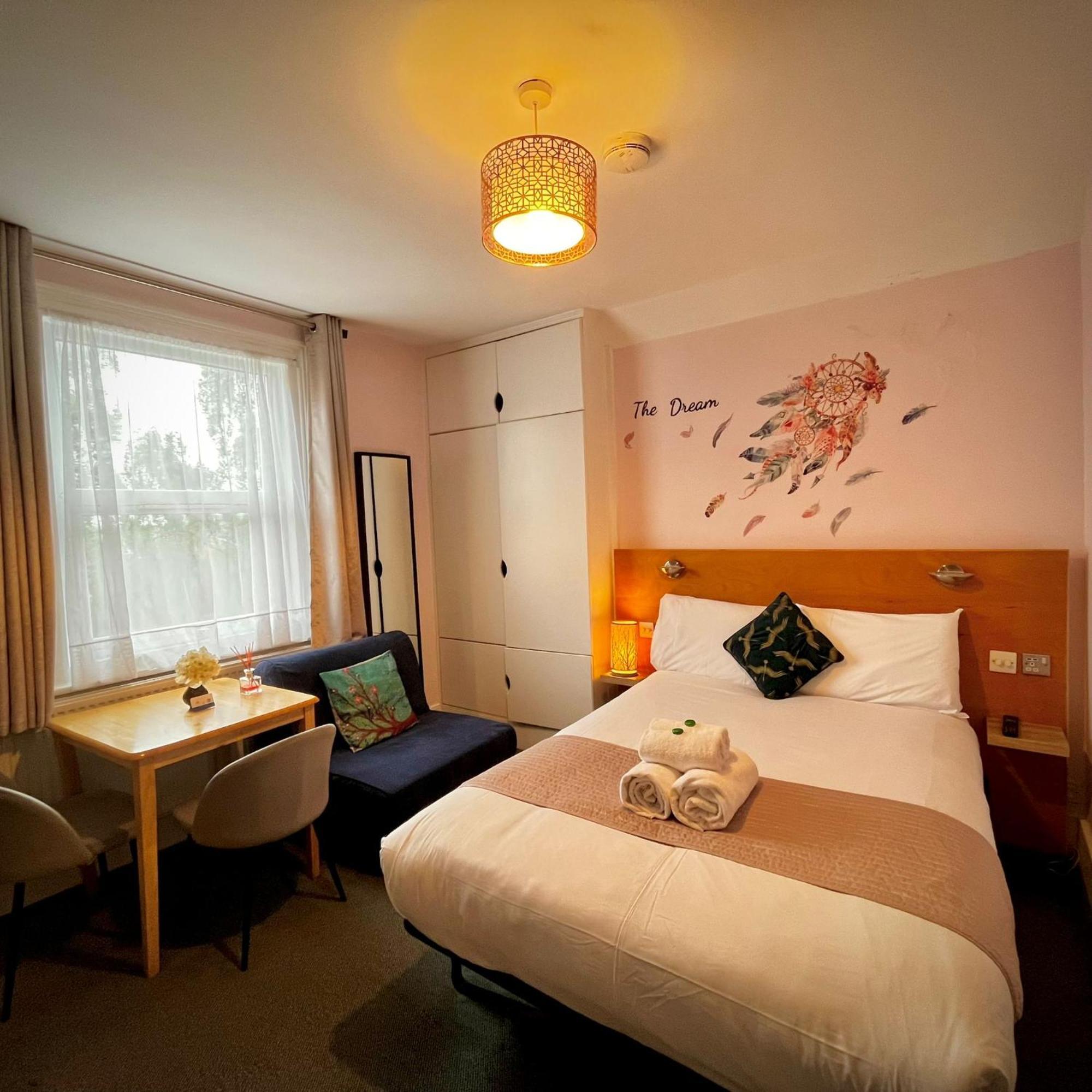 United Lodge Hotel Londra Exterior foto